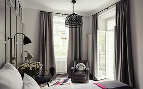 Kollmann Rooms And Apartments